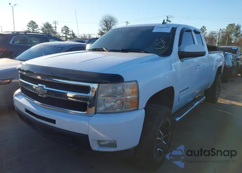 2010 Chevrolet Silverado 1500 Ltz z USA, uszkodzony, nr VIN 1GCSKTE34AZ144638